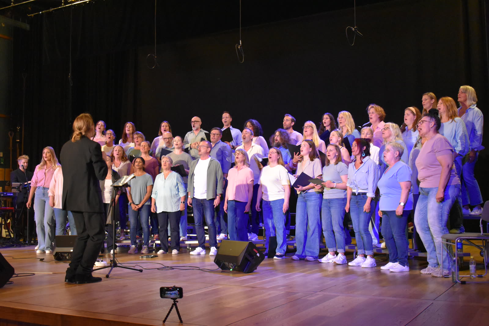 Bromma Voices, sommarkonserten på Årsta Folkets Hus